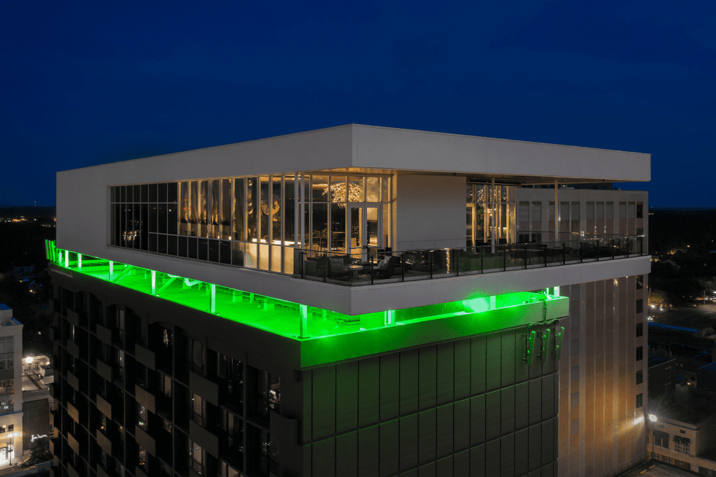 Exterior of Eve on Adams
