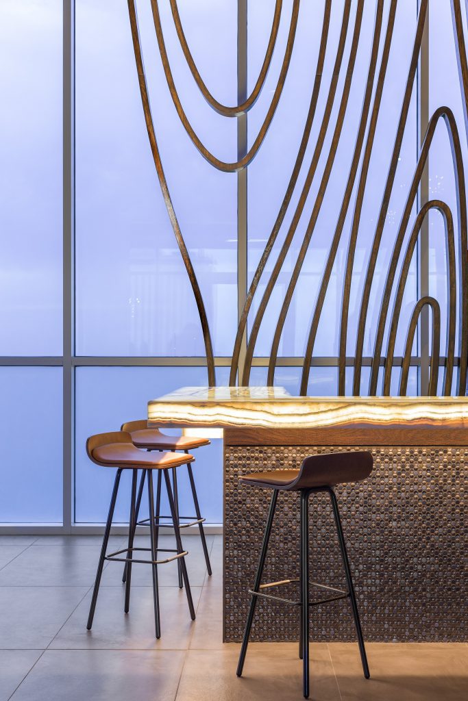 Interior of Eve on Adams